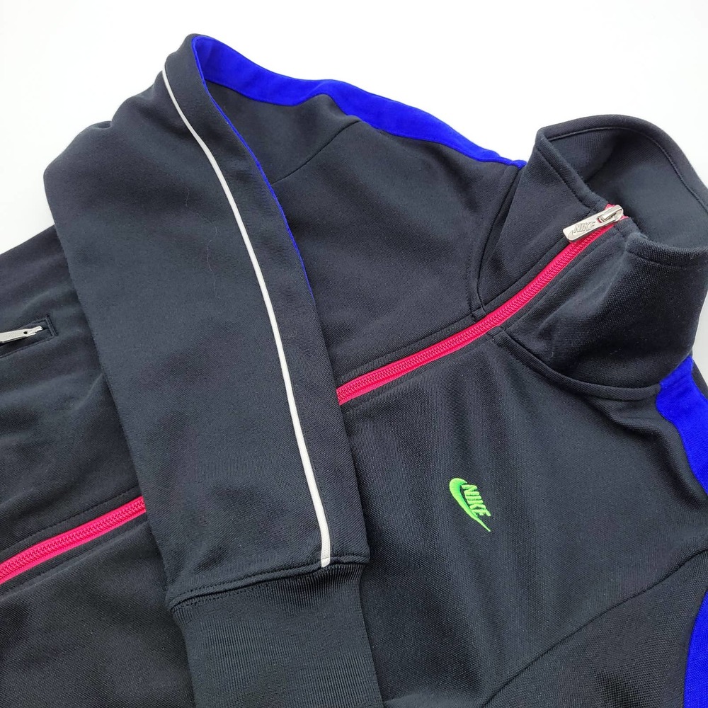Nike Women's Sportswear Jacket  Size M.‎  Cotton, Polyester, Spandex